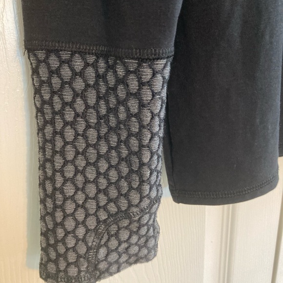 Tasc Performance Half Zip - Picture 3 of 7